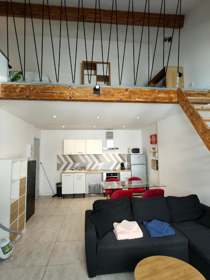 Joli Apparemment Type Loft Apartment Cavaillon Exterior photo